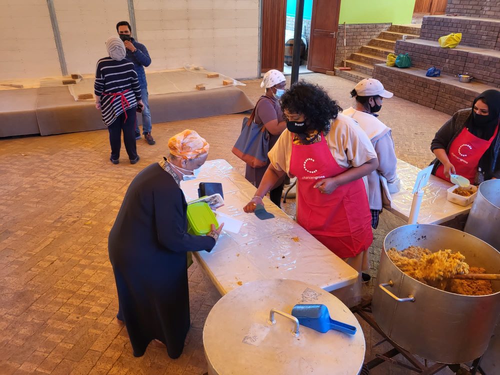 Feeding in Bo-Kaap 9