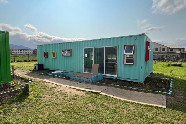 Youth Center (Bild-13)