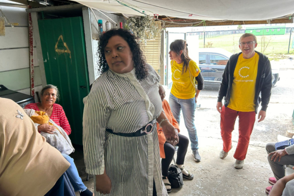 Feeding Kitchen Fam. Mach - Welcome